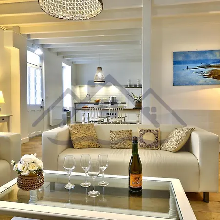 Localise - M4 - Ty Gwenn - La Maison A La Pointe De Lechiagat - Acces A Deux Pas D'une Terrasse Vue Privative - Wifi Inclus - Draps Inclus - Animaux Bienvenus 別荘 Tréffiagat
